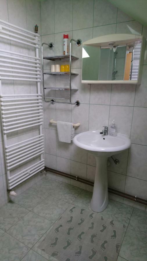 Gajic Apartment Kostolic מראה חיצוני תמונה